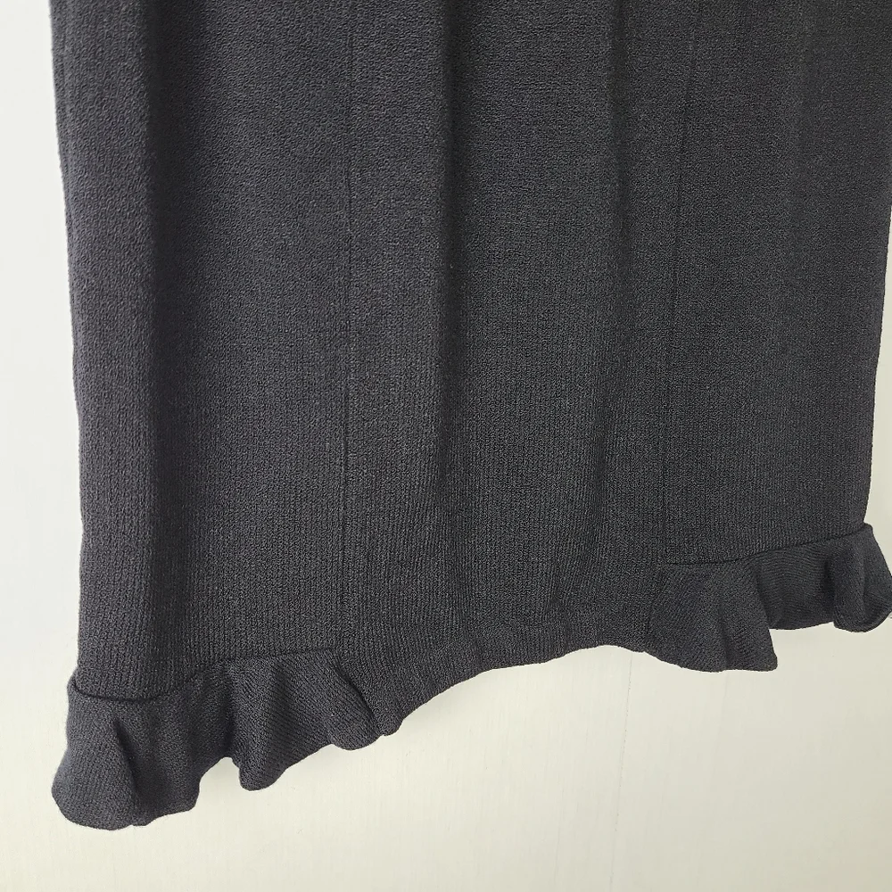 St. John Evening Santana Knit Contrast Ruffled Hem Quiet Luxury Skirt